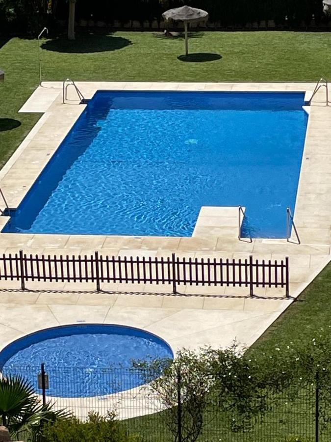 Encantador Piso Con Terraza Y Piscina Apartment Benalmadena Exterior photo