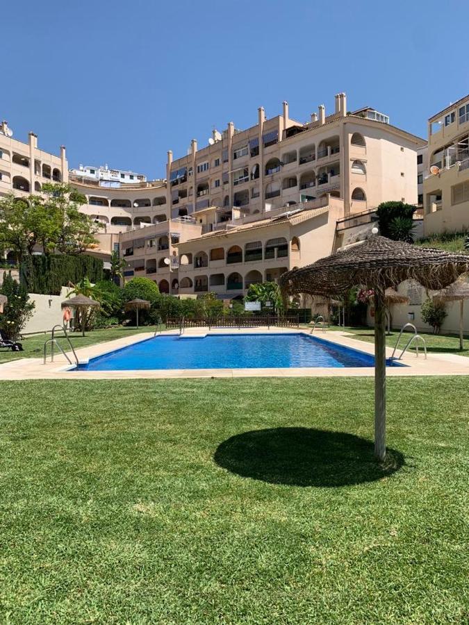 Encantador Piso Con Terraza Y Piscina Apartment Benalmadena Exterior photo