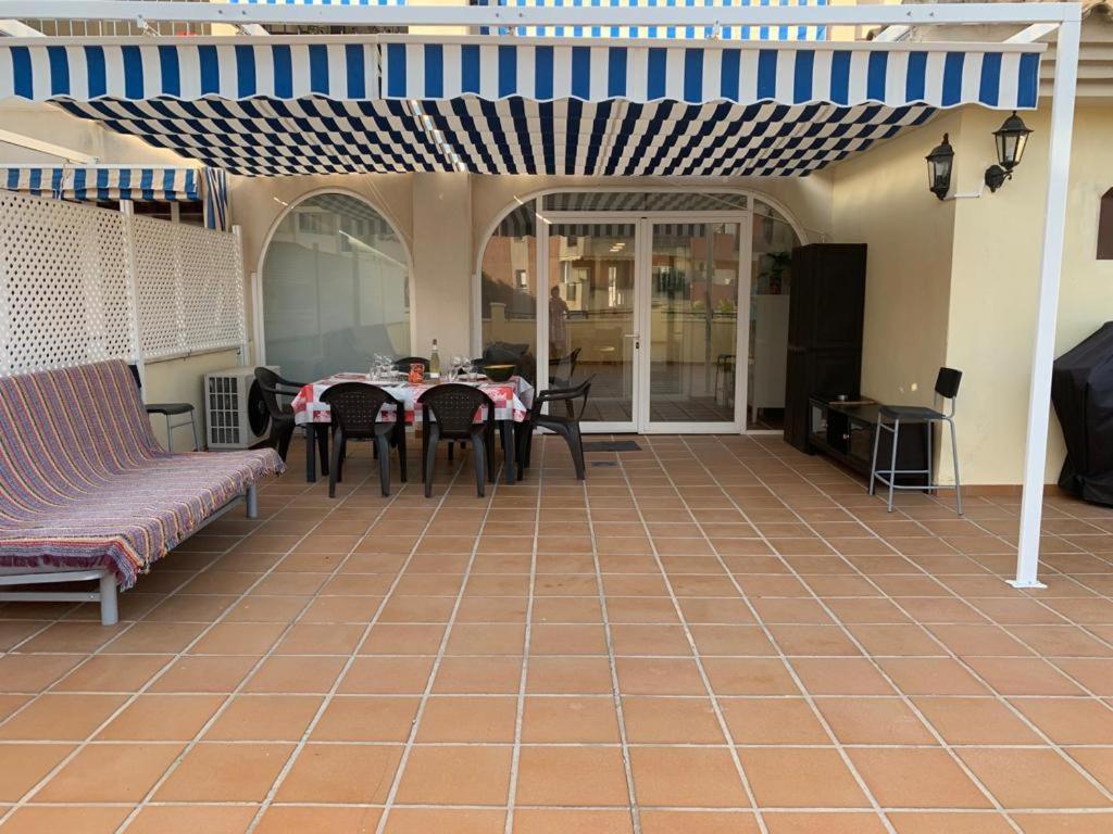 Encantador Piso Con Terraza Y Piscina Apartment Benalmadena Exterior photo