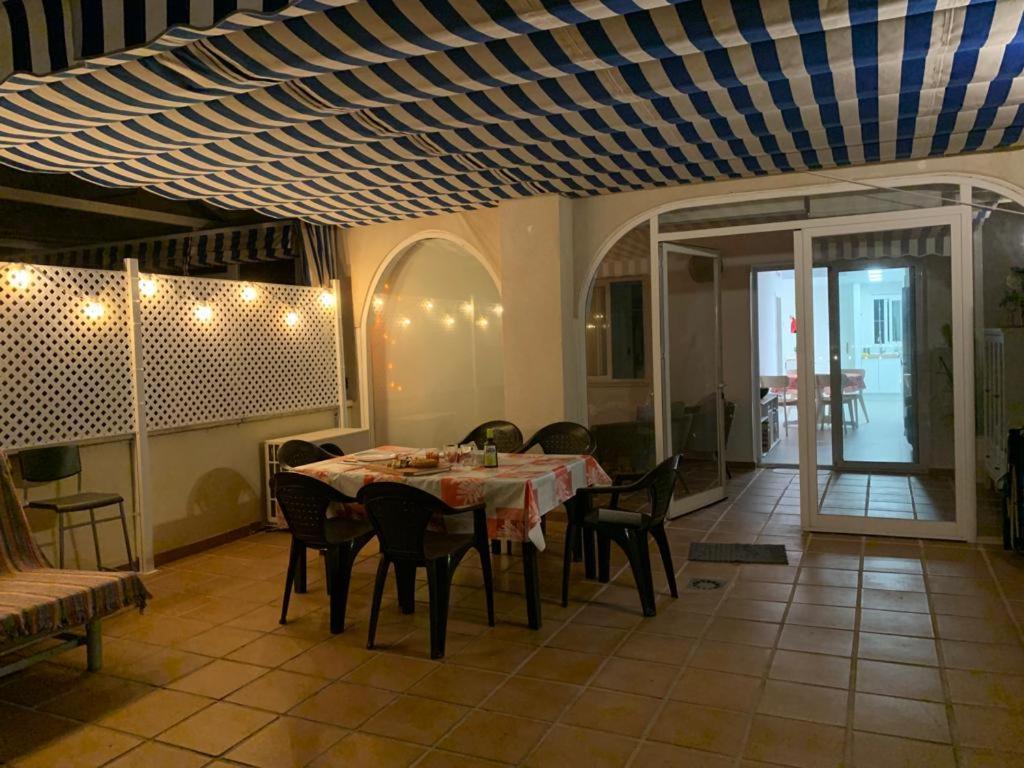 Encantador Piso Con Terraza Y Piscina Apartment Benalmadena Exterior photo